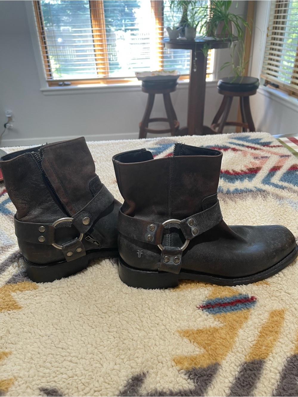 Frye Veronica Flex Harness Boots | Women’s 9.5 | Distressed Leather | Worn Once - Picture 6 of 8